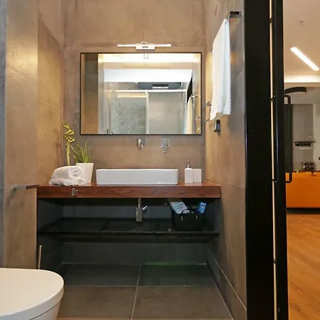 Apartamento Tom's Bachelor Pad Tesalónica